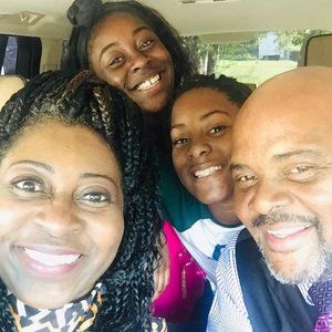 Meet your Posher, Shannon